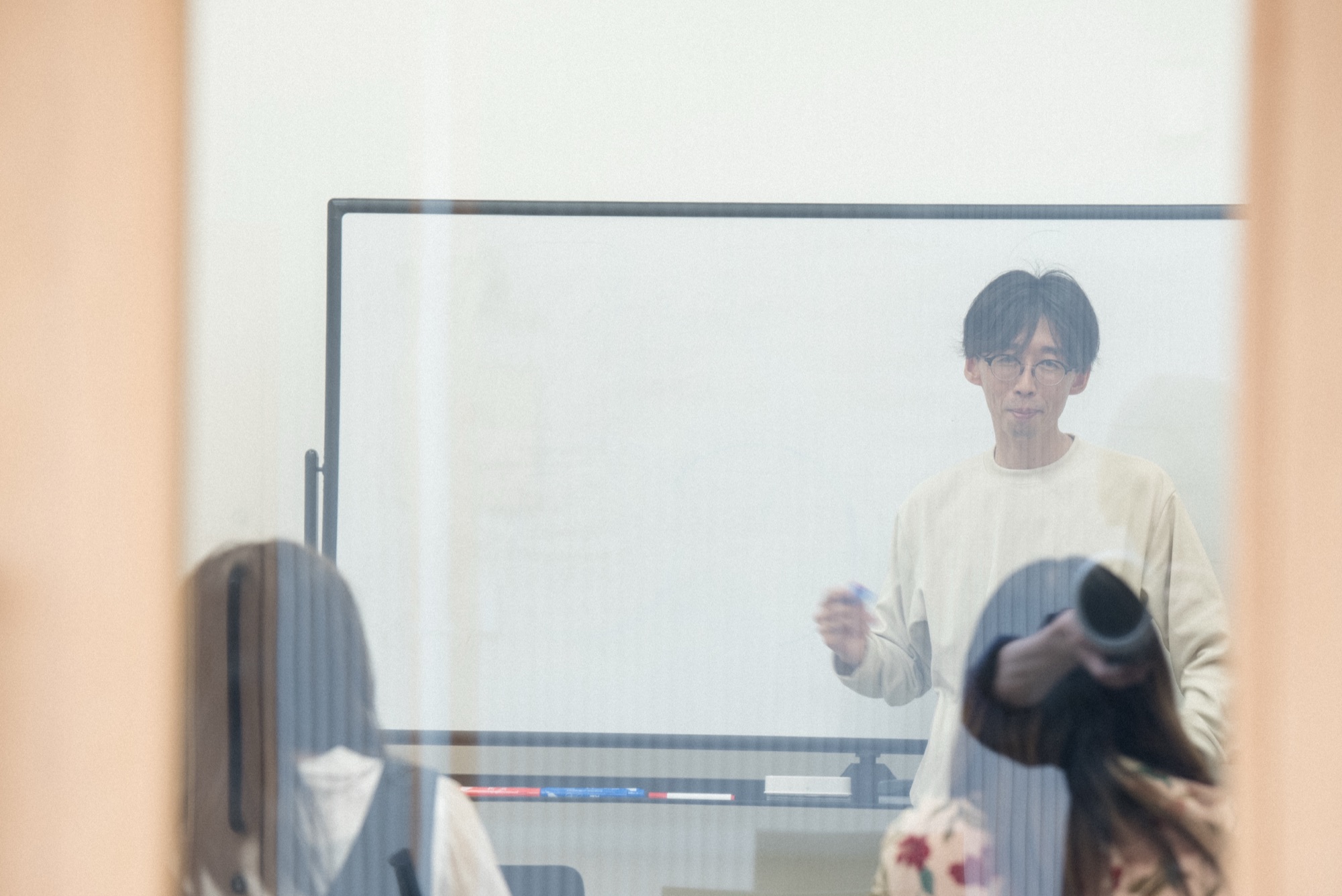 一方的に教えるのではなく一緒に考える