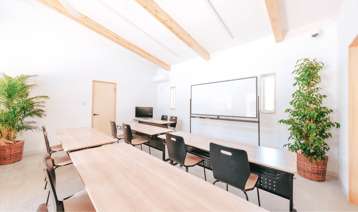 スクールの内観